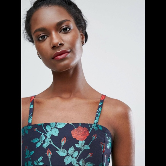 Endless Rose Jacquard Crop Top - Picture 3 of 5